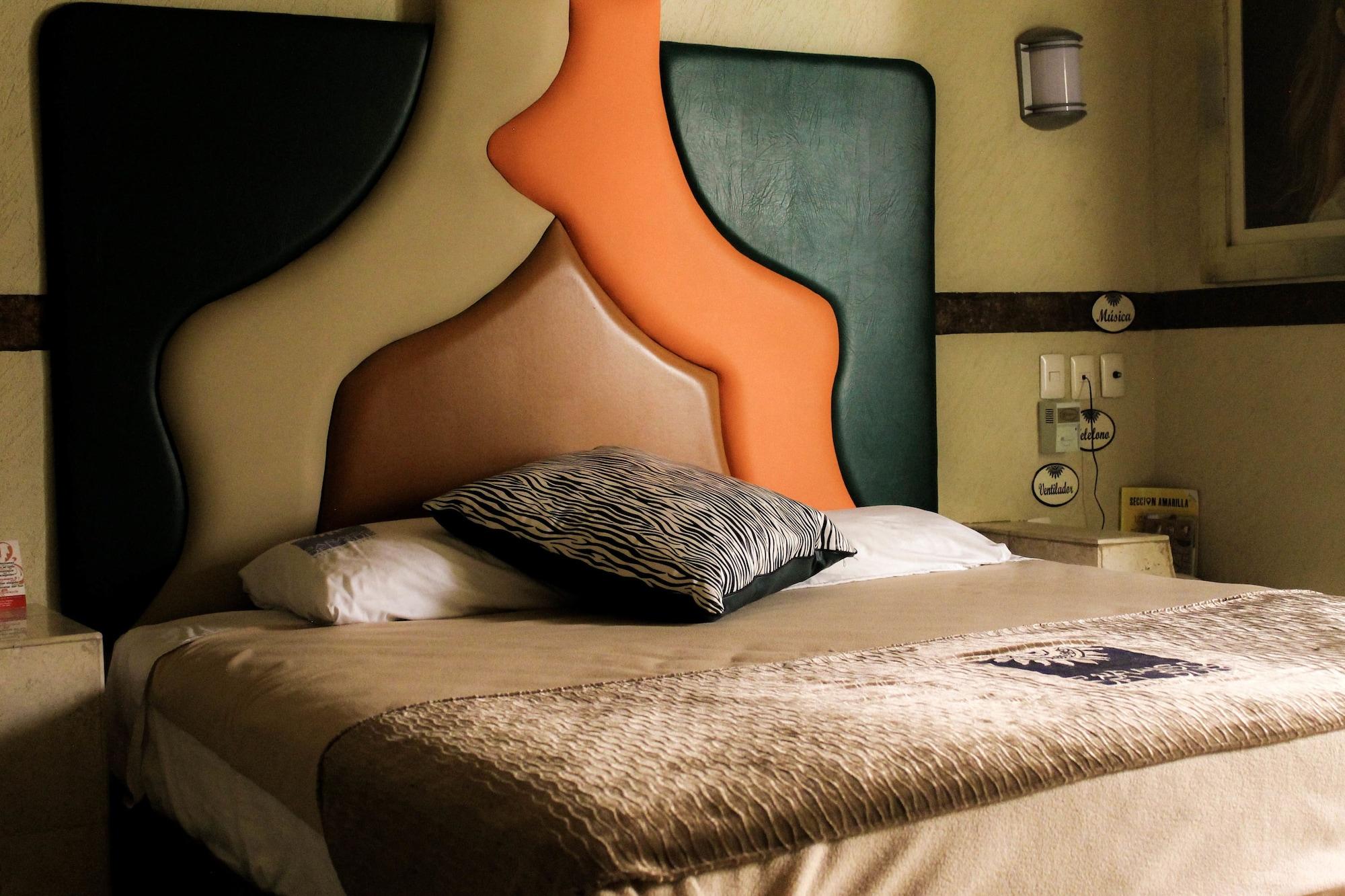 Villas Y Suites Paraiso Del Sur クエルナバカ エクステリア 写真