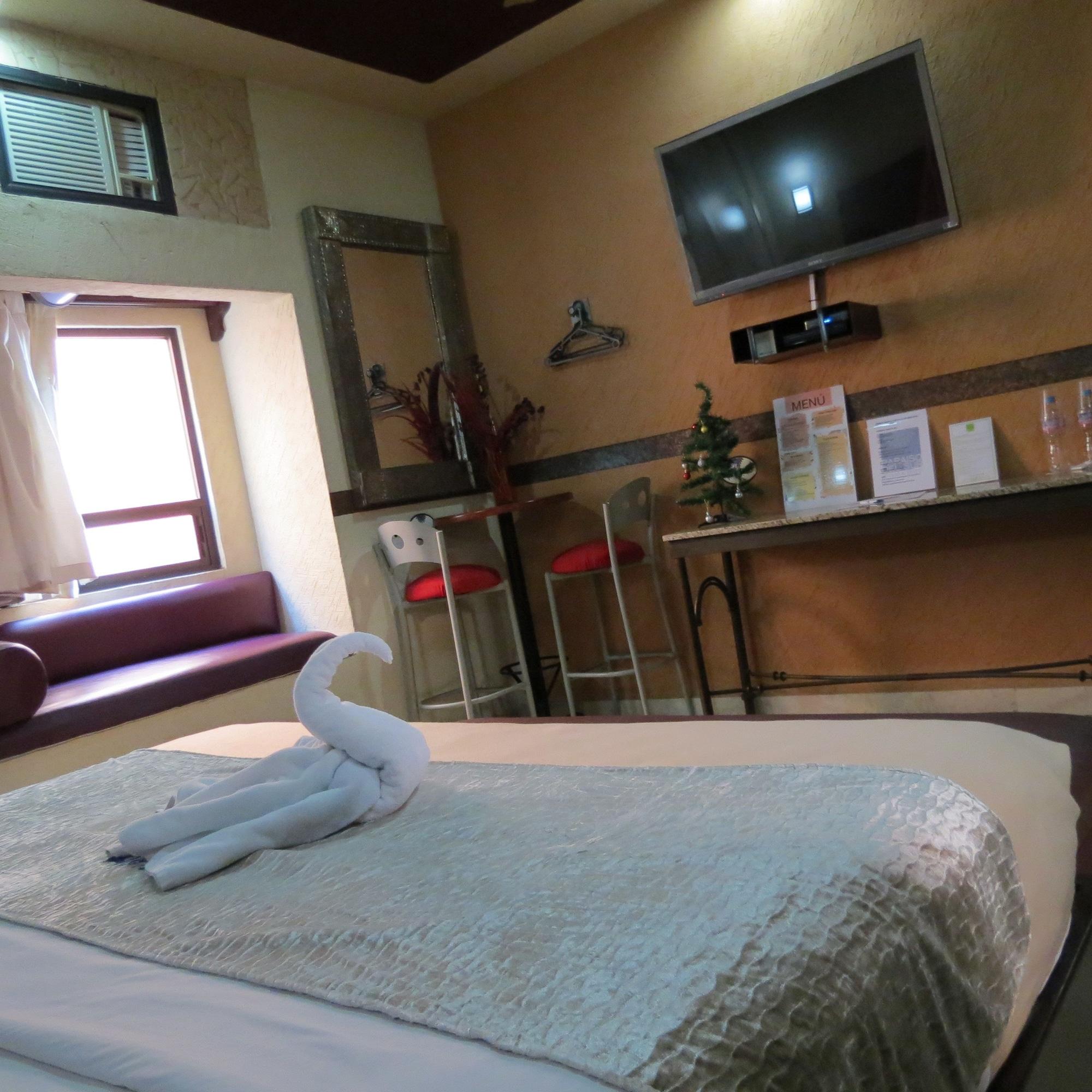 Villas Y Suites Paraiso Del Sur クエルナバカ エクステリア 写真