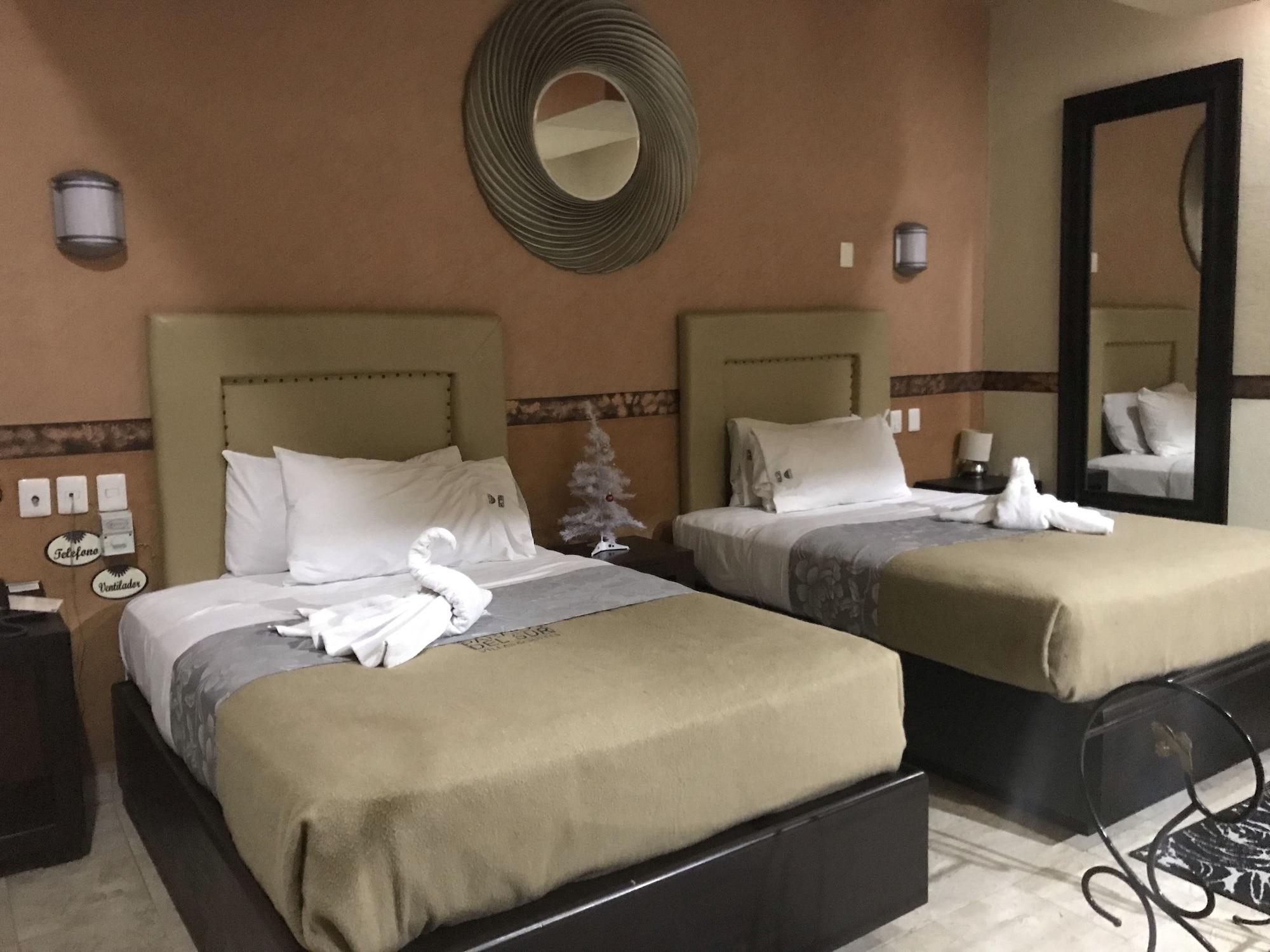 Villas Y Suites Paraiso Del Sur クエルナバカ エクステリア 写真