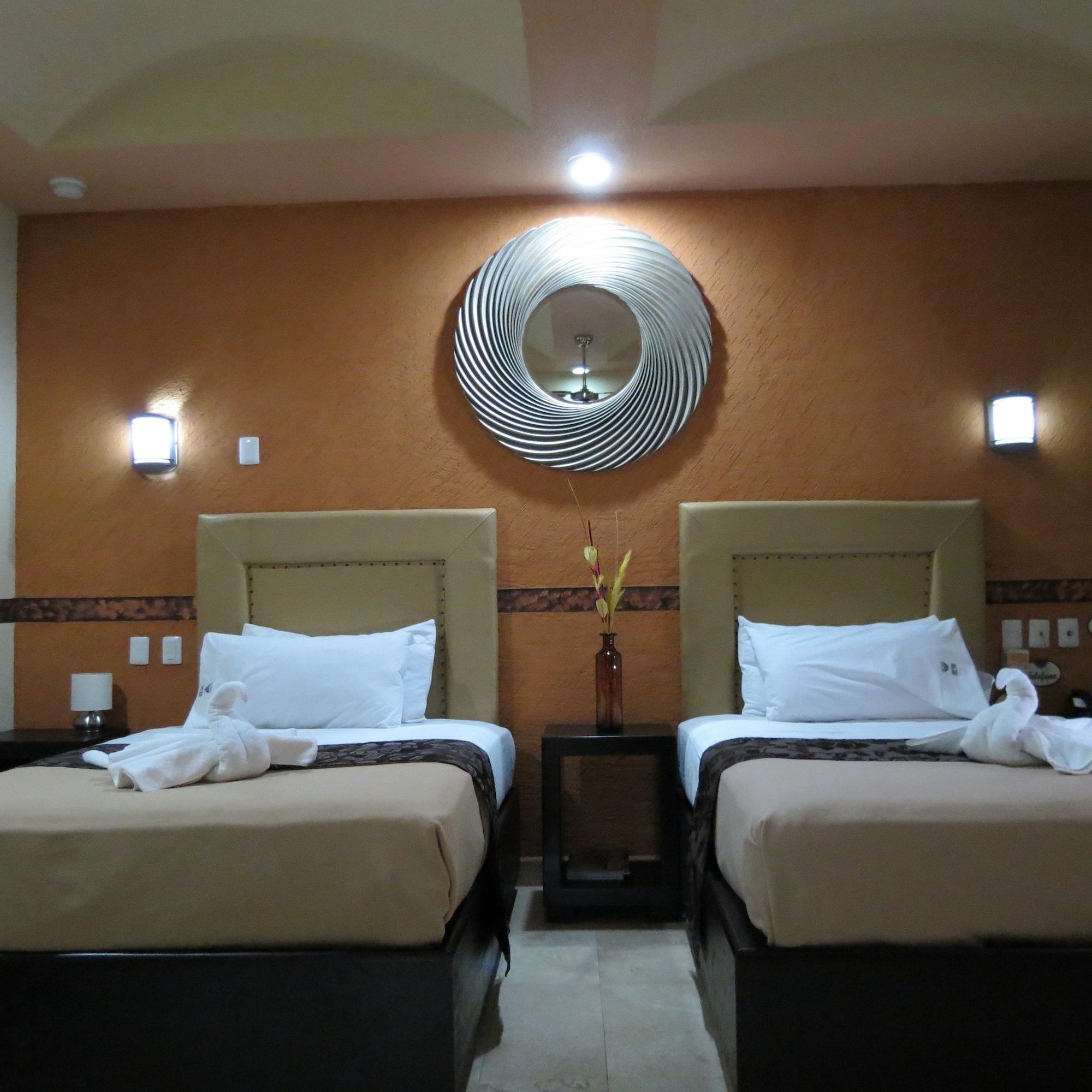 Villas Y Suites Paraiso Del Sur クエルナバカ エクステリア 写真