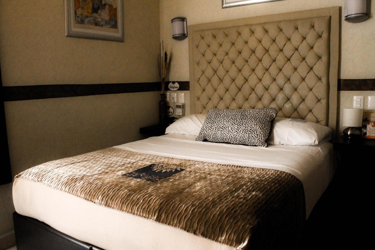 Villas Y Suites Paraiso Del Sur クエルナバカ エクステリア 写真