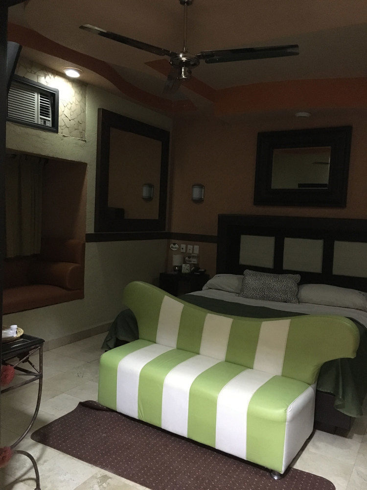 Villas Y Suites Paraiso Del Sur クエルナバカ エクステリア 写真